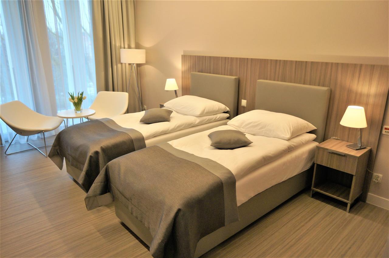 Mieszko II Hotel Kamien Pomorski Ngoại thất bức ảnh